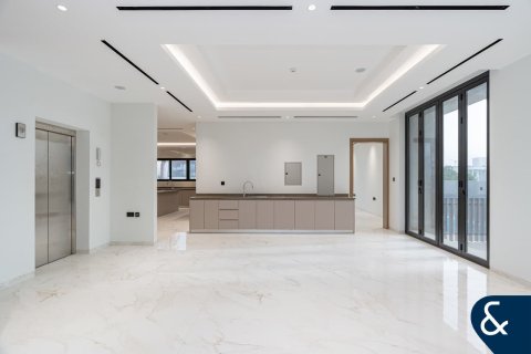 Villa en venta en Al Furjan, Dubai, EAU 6 dormitorios, 571 m2 № 684999 - foto 6