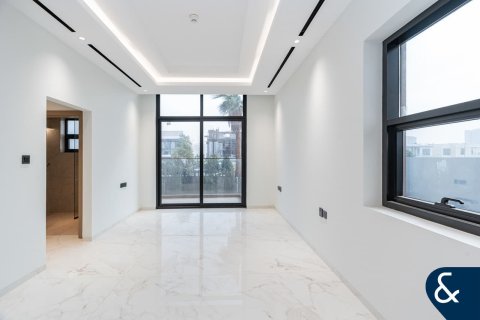 Villa en venta en Al Furjan, Dubai, EAU 6 dormitorios, 571 m2 № 684999 - foto 8