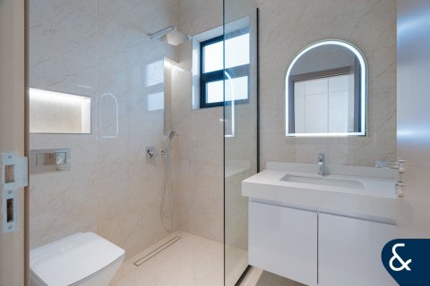 Villa en venta en Al Furjan, Dubai, EAU 6 dormitorios, 571 m2 № 684999 - foto 9
