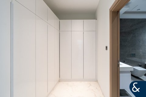 Villa en venta en Al Furjan, Dubai, EAU 6 dormitorios, 571 m2 № 684999 - foto 17