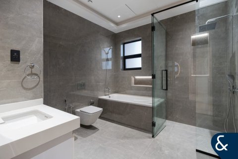 Villa en venta en Al Furjan, Dubai, EAU 6 dormitorios, 571 m2 № 684999 - foto 18