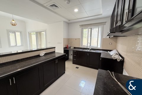 Villa en venta en Serena, Dubai, EAU 3 dormitorios, 213 m2 № 685001 - foto 7