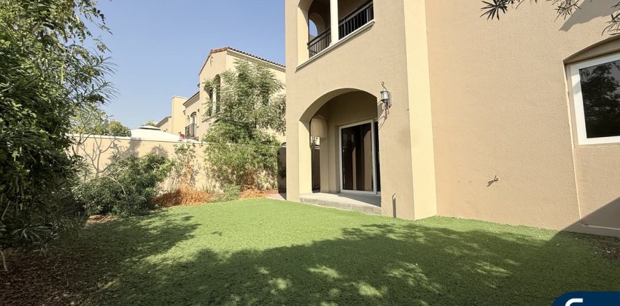 Villa en Serena, Dubai, EAU 3 dormitorios, 213 m² № 685001