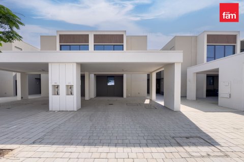 Villa te koop in Dubai, VAE 3 slaapkamers, 174 vr.m., nr 652313 - foto 24