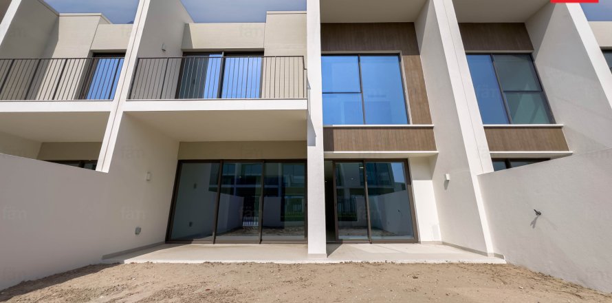 Villa in Dubai, VAE 3 slaapkamers, 174 vr.m. nr 652313