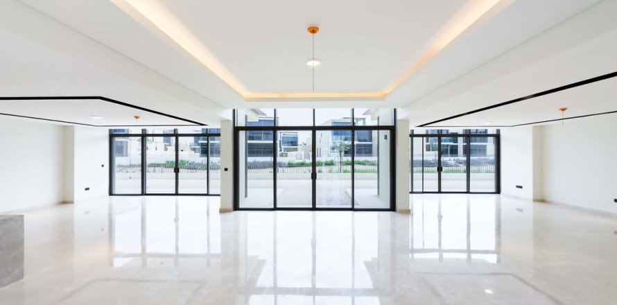 Dubai Hills Estate、Dubai、UAEにあるヴィラ 5ベッドルーム、799.5 m2 No652309