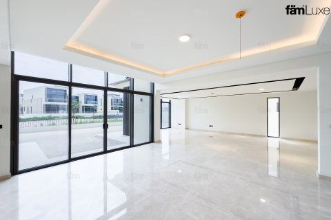 Vila v Dubai Hills Estate, SAE 5 spální, 799.5 m2 č. 652309 - Fotografia 30