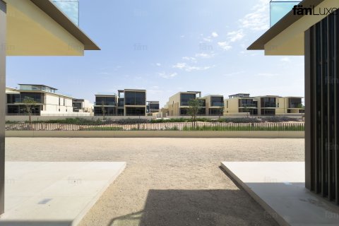 Vila v Dubai Hills Estate, SAE 5 spální, 799.5 m2 č. 652309 - Fotografia 19
