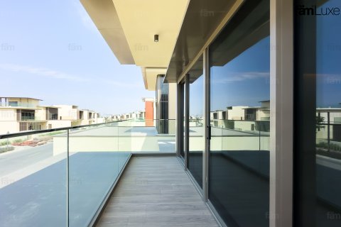 Vila v Dubai Hills Estate, SAE 5 spální, 799.5 m2 č. 652309 - Fotografia 27