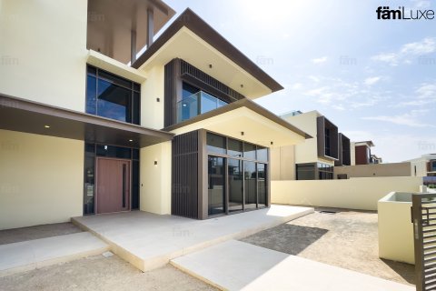 Vila v Dubai Hills Estate, SAE 5 spální, 799.5 m2 č. 652309 - Fotografia 15