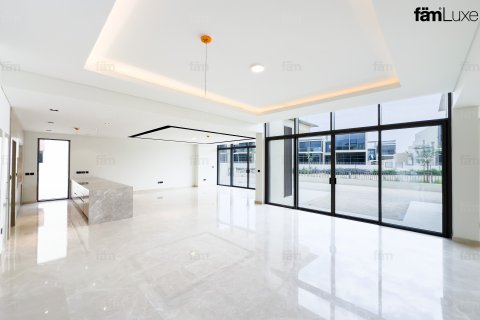 Vila v Dubai Hills Estate, SAE 5 spální, 799.5 m2 č. 652309 - Fotografia 12