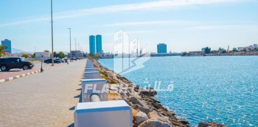 Pozemok v Al Mairid, Ras Al Khaimah, SAE 450 m2 č. 656308