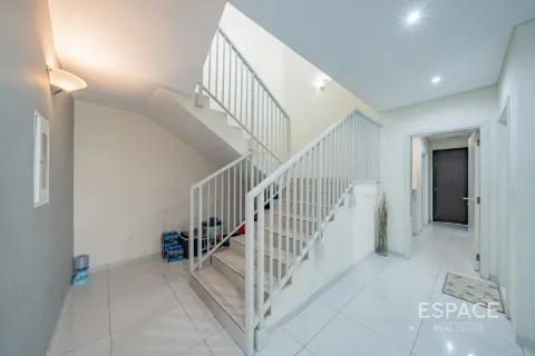 Radhus till försäljning i DAMAC Hills (Akoya by DAMAC), Dubai, UAE 4 sovrum, 297 kvm Nr. 661078 - fotografi 9