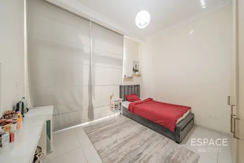 Radhus till försäljning i DAMAC Hills (Akoya by DAMAC), Dubai, UAE 4 sovrum, 297 kvm Nr. 661078 - fotografi 15