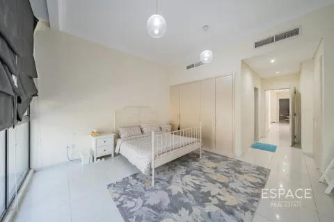 Radhus till försäljning i DAMAC Hills (Akoya by DAMAC), Dubai, UAE 4 sovrum, 297 kvm Nr. 661078 - fotografi 5