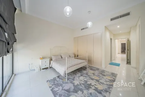 Townhouse in DAMAC Hills (Akoya by DAMAC), Dubai, UAE 4 bedrooms, 297 sq.m. № 661078 - photo 5