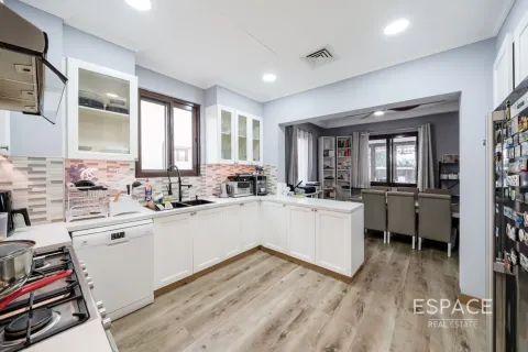 Vila di Arabian Ranches 2, Dubai, UAE 3 bilik tidur, 294 meter persegi № 661077 - foto 5