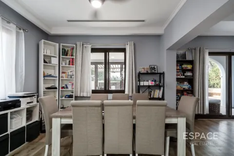 Vila di Arabian Ranches 2, Dubai, UAE 3 bilik tidur, 294 meter persegi № 661077 - foto 4