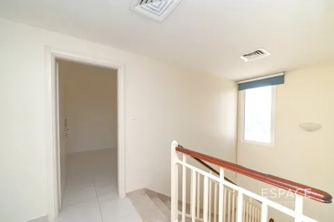 Villa The Springs, Dubaijā, AAE 3 istabas, 228 m2 Nr. 661083 - attēls 8