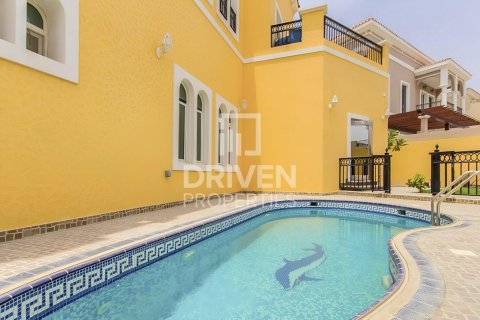 Vila u gradu The Villa, Dubai, UAE 5 spavaće sobe, 658.5 m2 Br. 745300 - Slika 13