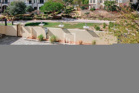 Villa en alquiler en The Villa, Dubai, EAU 4 dormitorios, 570.24 m2 № 745299 - foto 20