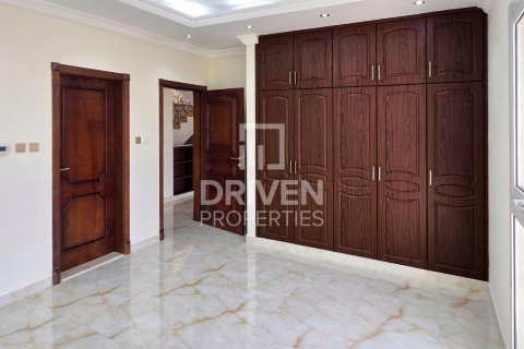 Villa en alquiler en The Villa, Dubai, EAU 4 dormitorios, 570.24 m2 № 745299 - foto 10