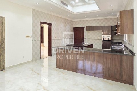 Villa en alquiler en The Villa, Dubai, EAU 4 dormitorios, 570.24 m2 № 745299 - foto 15
