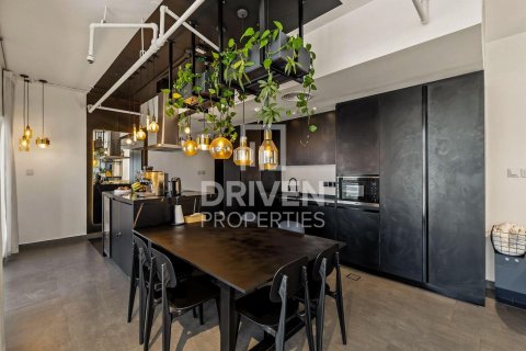 Снять в аренду квартиру в Джумейра Лейк Тауэрс, Дубай, ОАЭ 1 спальня, 131.55м2, № 745326 - фото 2