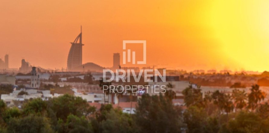 Apartment i Al Wasl, Dubai, UAE 2 soveværelser, 147 kvm № 682750