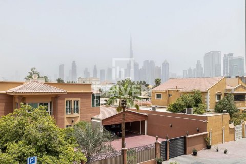Apartament de vânzare în Al Wasl, Dubai, EAU 2 dormitoare, 169 mp.  №682754 - poză 2