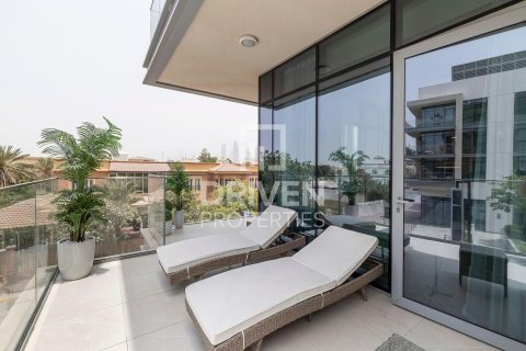 Apartament de vânzare în Al Wasl, Dubai, EAU 2 dormitoare, 169 mp.  №682754 - poză 21