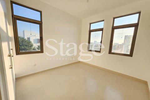 Вилла Рим, Дубай, БАӘ-да 4 жатын бөлмелер, 333 м² № 639100 - фото 15