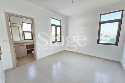 Вилла Рим, Дубай, БАӘ-да 4 жатын бөлмелер, 333 м² № 639100 - фото 4