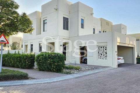 Вилла Рим, Дубай, БАӘ-да 4 жатын бөлмелер, 333 м² № 639100 - фото 20