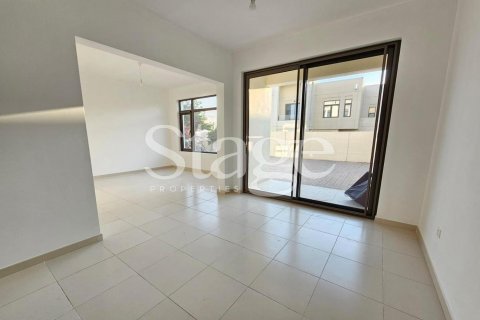 Вилла Рим, Дубай, БАӘ-да 4 жатын бөлмелер, 333 м² № 639100 - фото 3