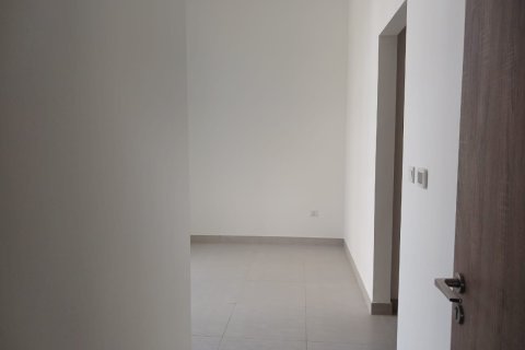 شقة للبيع في Town Square، دبي، الإمارات العربية المتحدة 3 غرفة نوم ، 147 متر مربع ، رقم 703461 - صورة 2
