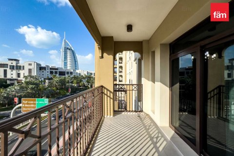 Apartman u gradu Umm Suqeim, Dubai, UAE 3 spavaće sobe, 175.3 m2 Br. 689430