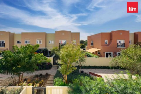 Shtëpi në qytet në Dubai, Emiratet e Bashkuara Arabe 4 dhoma gjumi, 205.6 m2. № 689432 - Foto 13