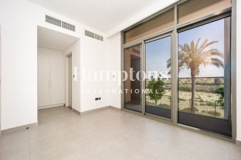 Townhouse di Arabian Ranches 3, Dubai, UEA 3 kamar tidur, 193.51694900 m2 nomor 720753 - foto 26