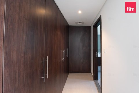Rijtjeshuis te huur in Dubai, VAE 3 slaapkamers, 277.7 vr.m., nr 714920 - foto 13