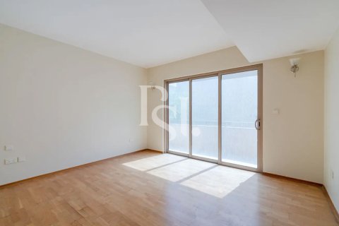 Вилла Al Raha Gardens, Абу-Даби, БАӘ-да 3 жатын бөлмелер, 324 м² № 717311 - фото 3