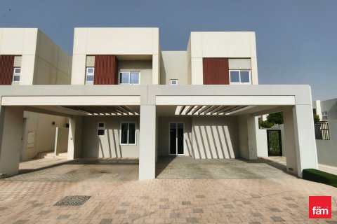 Müüa villa asukohaga Dubai, AÜE: 3 magamistoaga, 160.5 m² Nr 638155 - pilt 4