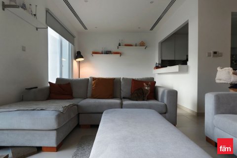Müüa villa asukohaga Dubai, AÜE: 3 magamistoaga, 160.5 m² Nr 638155 - pilt 12