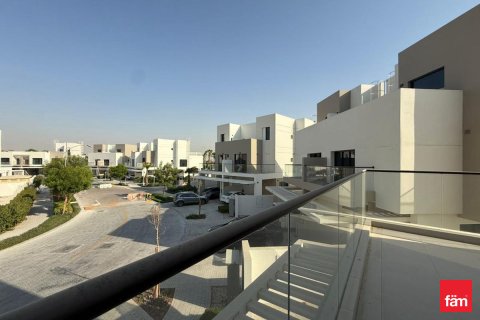Városi lakóépület itt: Dubai, EAE, 5 hálószoba, 327.9 m², azonosító: 689197 - fénykép 23