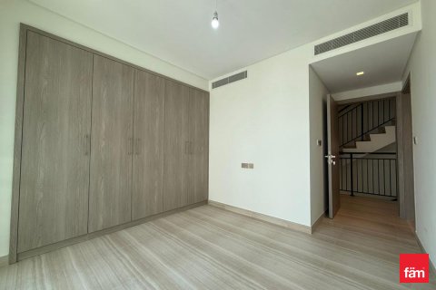 Városi lakóépület itt: Dubai, EAE, 5 hálószoba, 327.9 m², azonosító: 689197 - fénykép 16