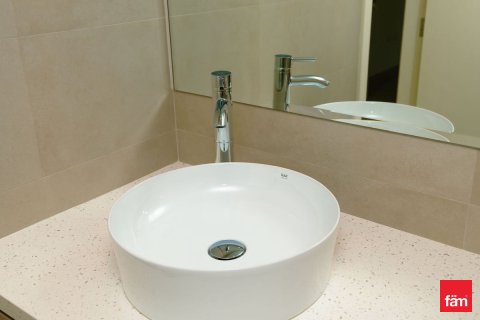 Villa til leie i Jebel Ali, Dubai, Emiratene 4 soverom, 635.8 kvm Nr. 689198 - Foto 9