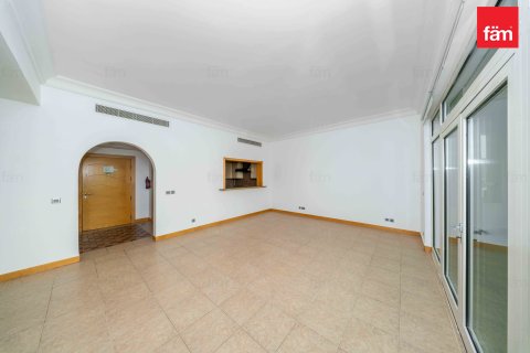 Apartamento en alquiler en Palm Jumeirah, Dubai, EAU 2 dormitorios, 147.3 m2 № 689196 - foto 3