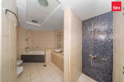 Apartamento en alquiler en Palm Jumeirah, Dubai, EAU 2 dormitorios, 147.3 m2 № 689196 - foto 16
