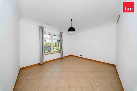 Apartment til leje i Palm Jumeirah, Dubai, UAE 2 soveværelser, 147.3 kvm № 689196 - foto 8