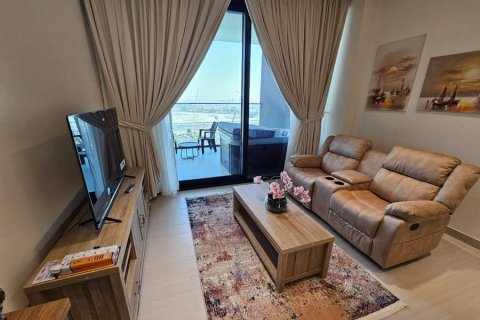 Huoneisto Business Bay, Dubai, Arabiemiraatit 51 m2 № 642830 - kuva 3
